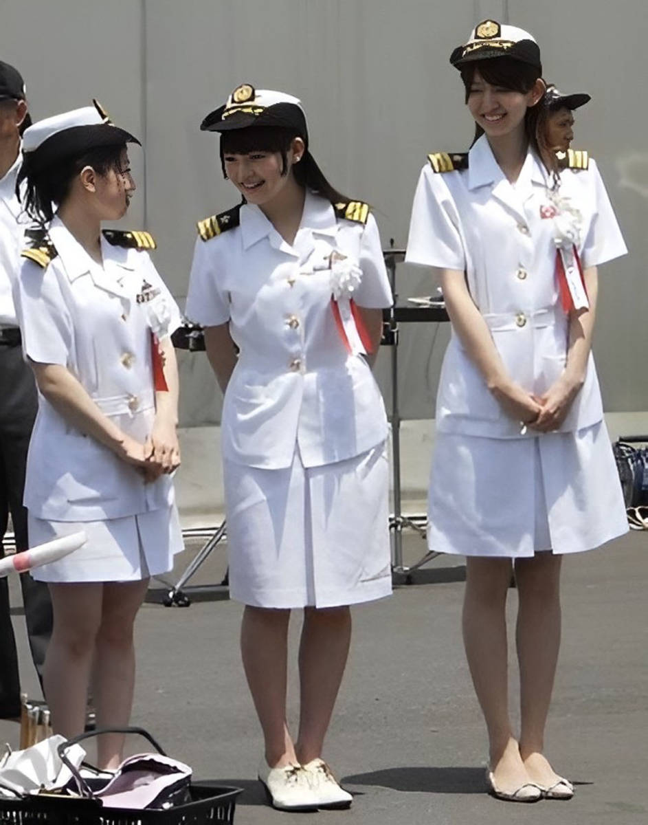 Yahoo!オークション - 1/6 ガレージキット 海上自衛隊 女性自衛官 制服