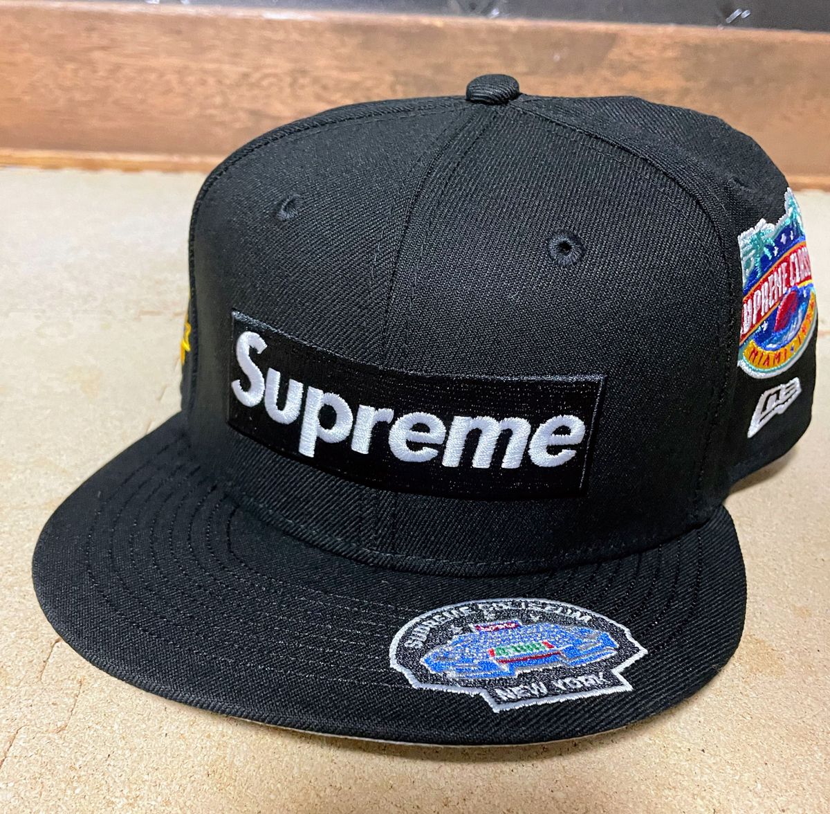 supreme championships Box Logo New Era Black 7 1/8｜Yahoo!フリマ