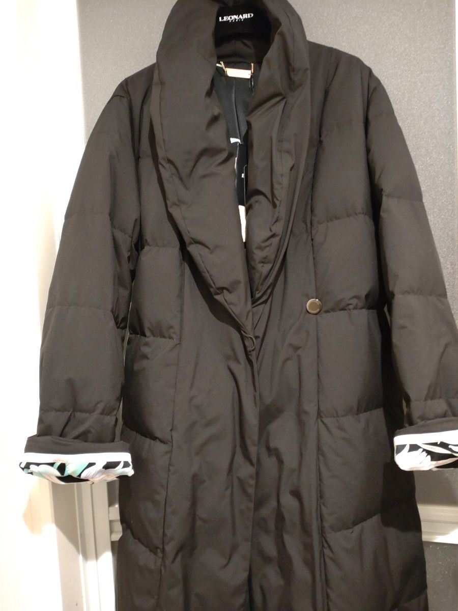タグ付き未使用品 レオナール 極軽量 ダウンコート 42サイズ｜Yahoo