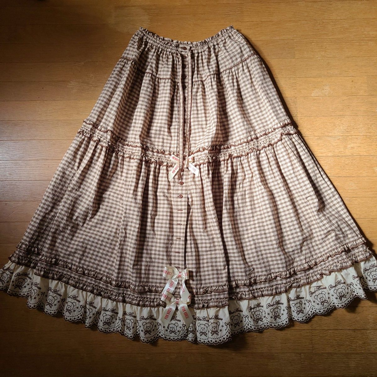 ピンクハウス×青木美沙子 2022 オリジナルクマ刺繍レーススカート 定価