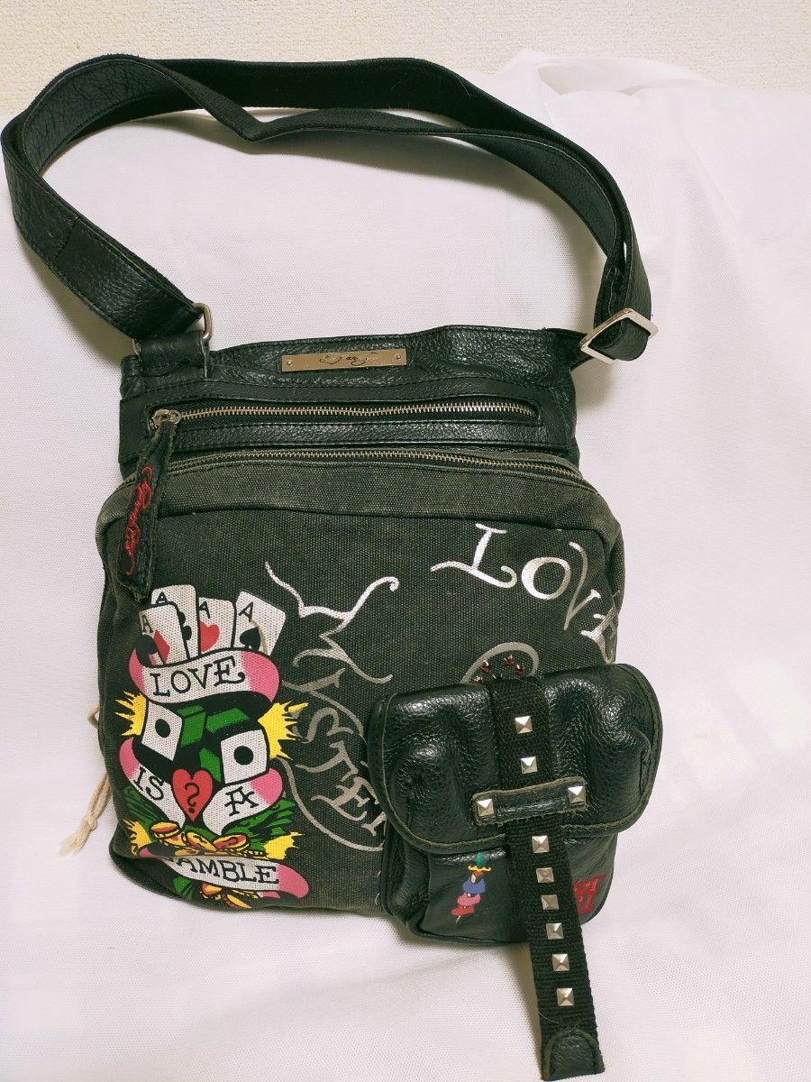 Ed Hardy(エドハーディー)レザーショルダーバッグ レザー 斜め掛け