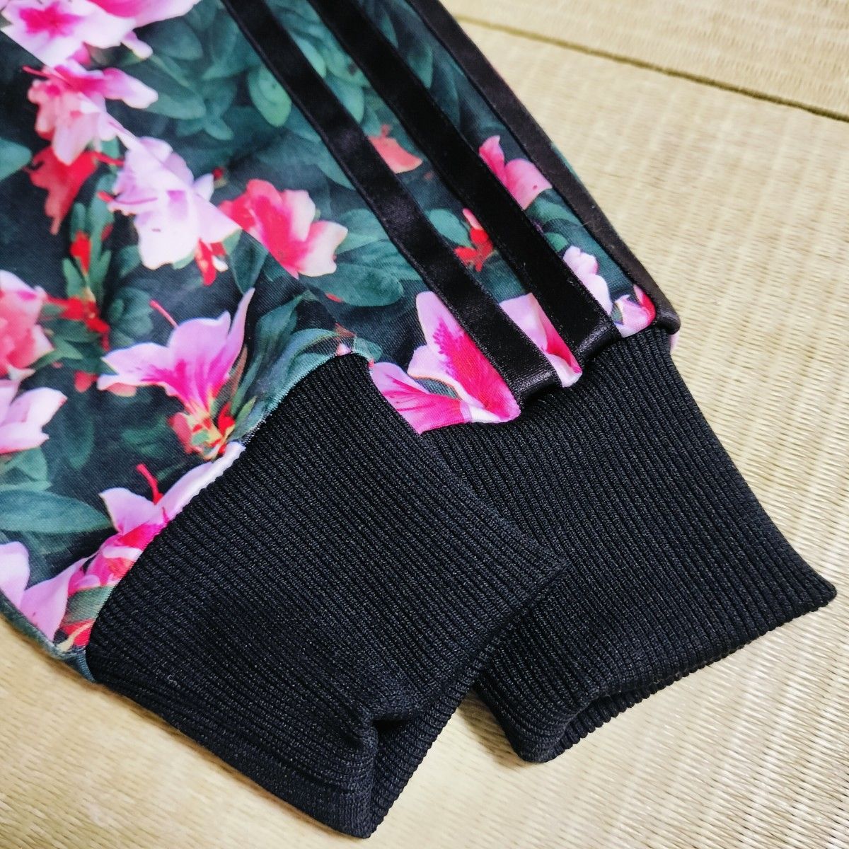 adidas 花柄 総柄 ブルゾン レディース 希少ジャージ トラック