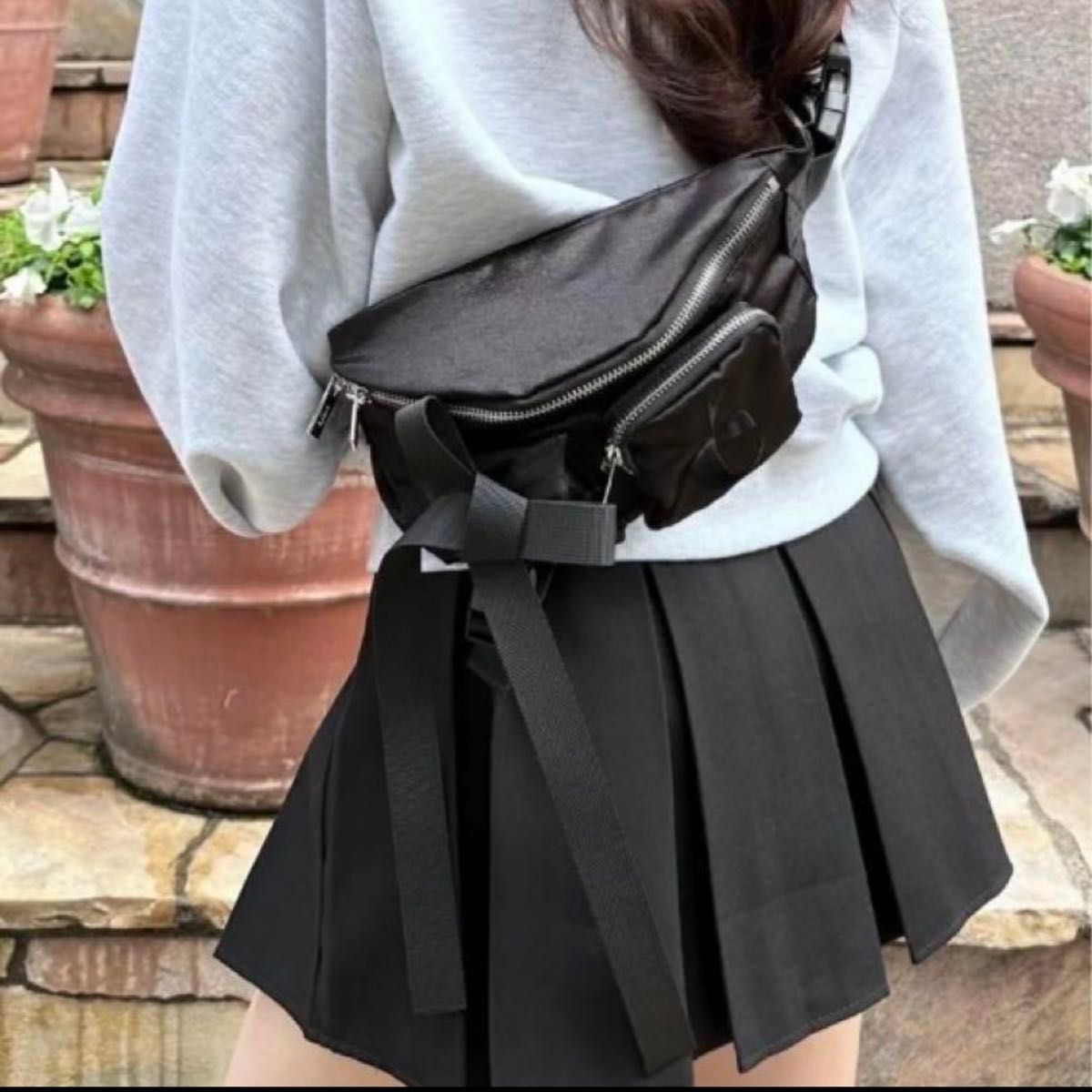 ribbon satin 2way body bag エピヌ epine 黒 ボディバッグ ウエスト