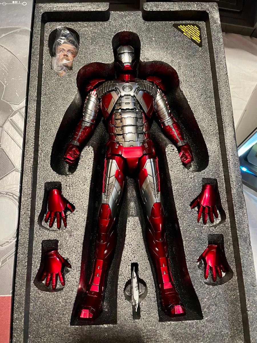 ホットトイズIronman Mk Ⅴ DIECASTアイアンマン マーク5 ダイ