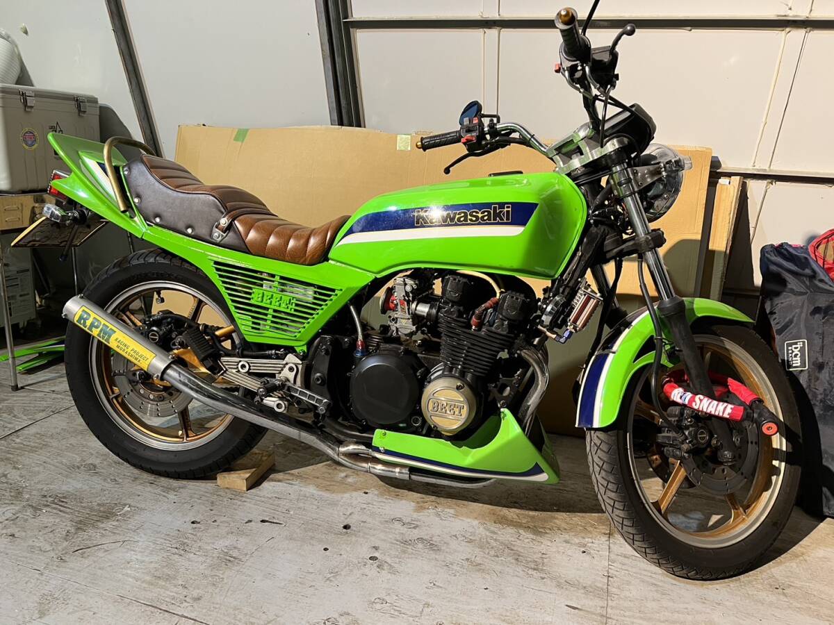 Yahoo!オークション - Z400GP 書類付 希少 国内物 ライムグリーン RPM
