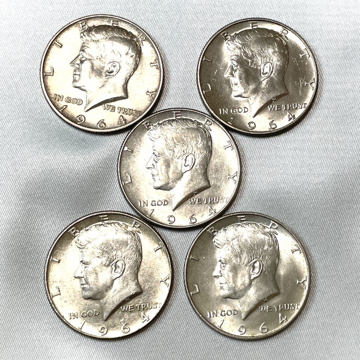 Yahoo!オークション - 希少品 1964年 アメリカ ハーフダラー銀貨 / ケ