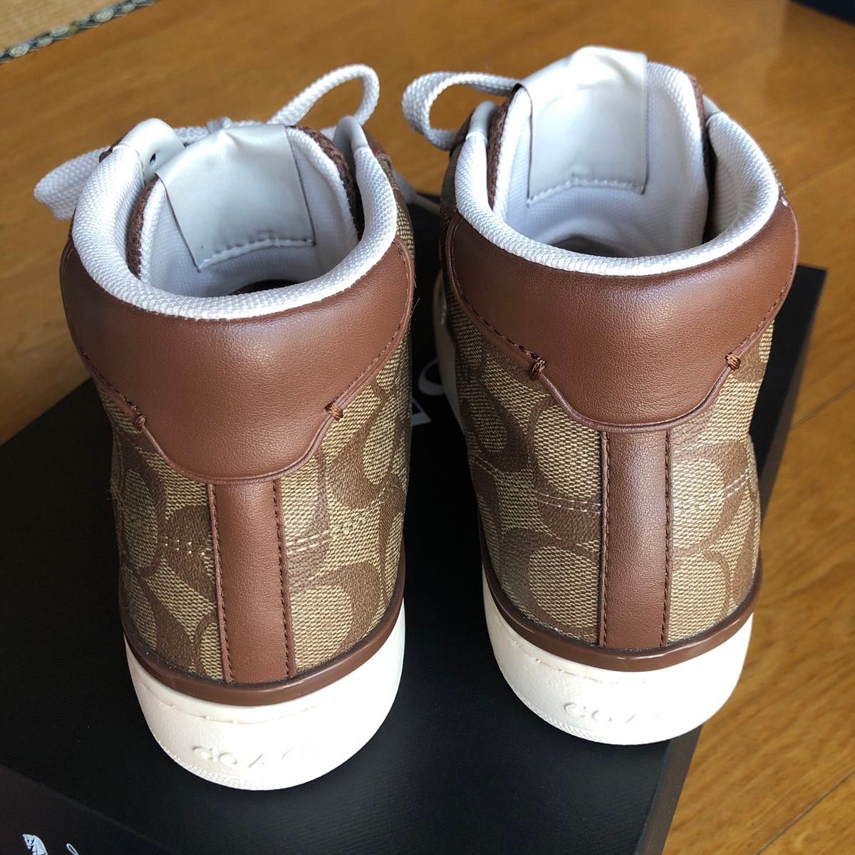 最終お値下げ 新品 COACH コーチ ハイカット シグニチャー スニーカー