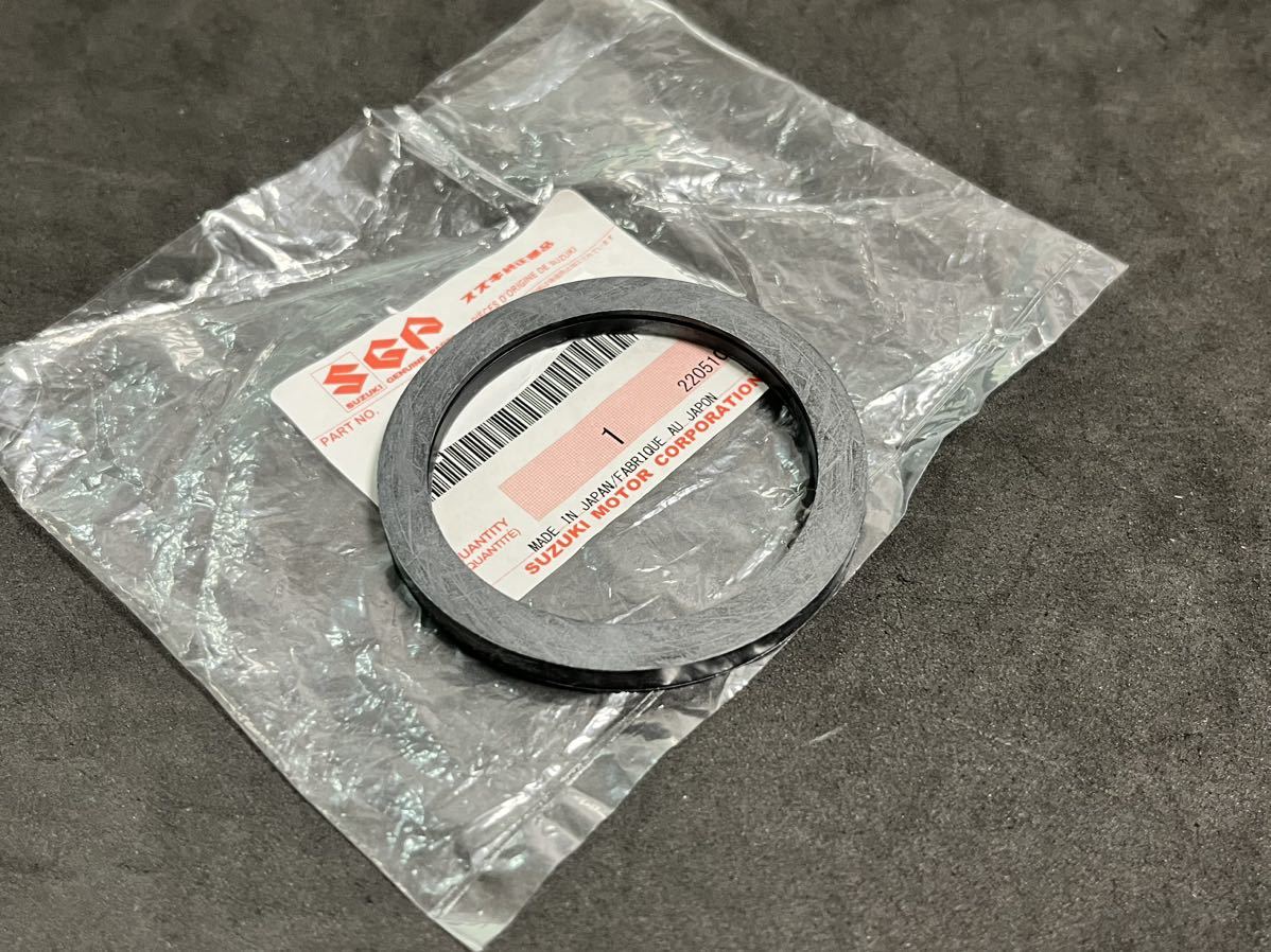 Yahoo!オークション - GT380 タンク キャップパッキン 純正新品 スズキ