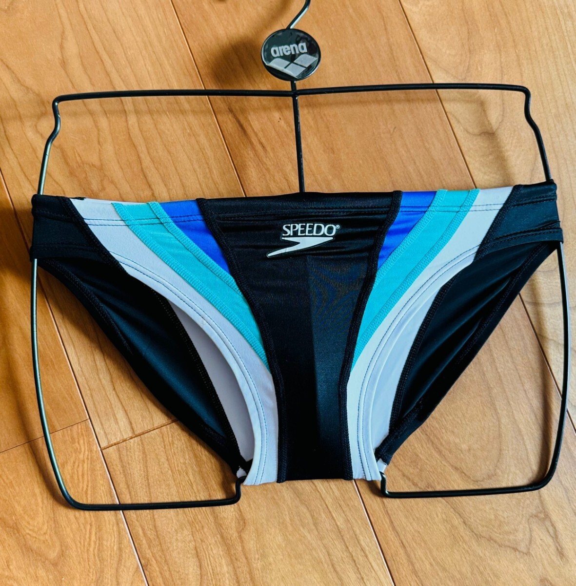 Yahoo!オークション - 【新品・レア】SPEEDO / アクアスペック/ ブラッ