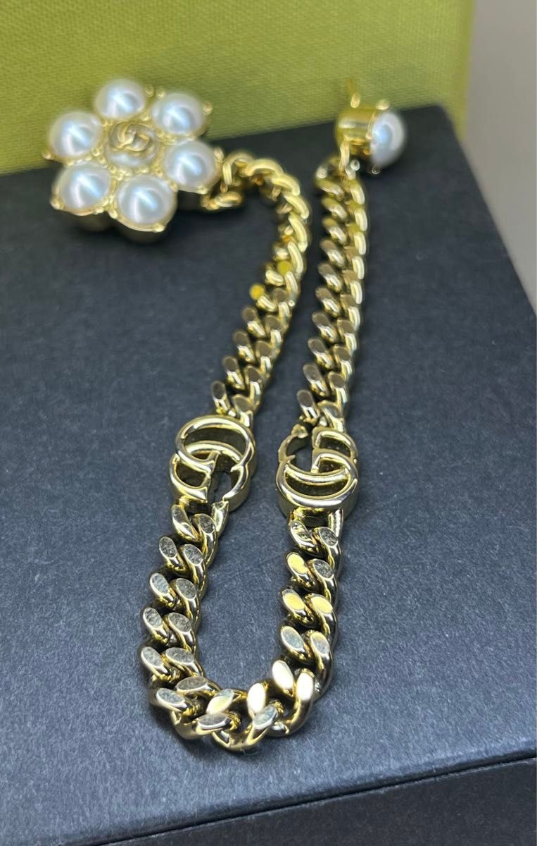 超美品 GUCCI グッチ ブレスレット ダブルG フラワー 花 ゴールド 金
