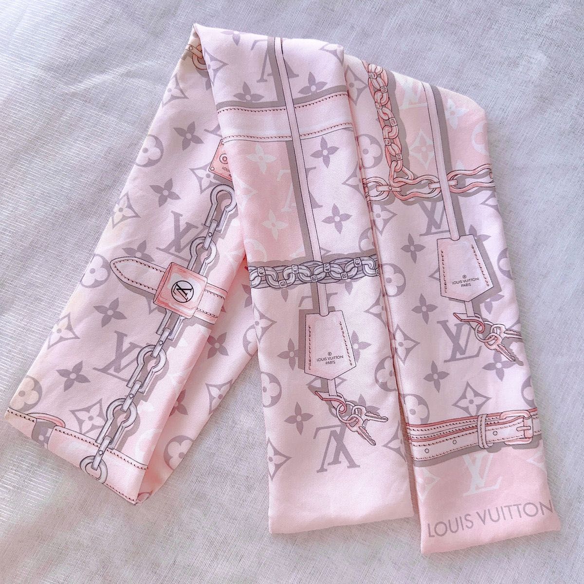 LOUIS VUITTON ルイヴィトン バンドー モノグラム スカーフ ピンク