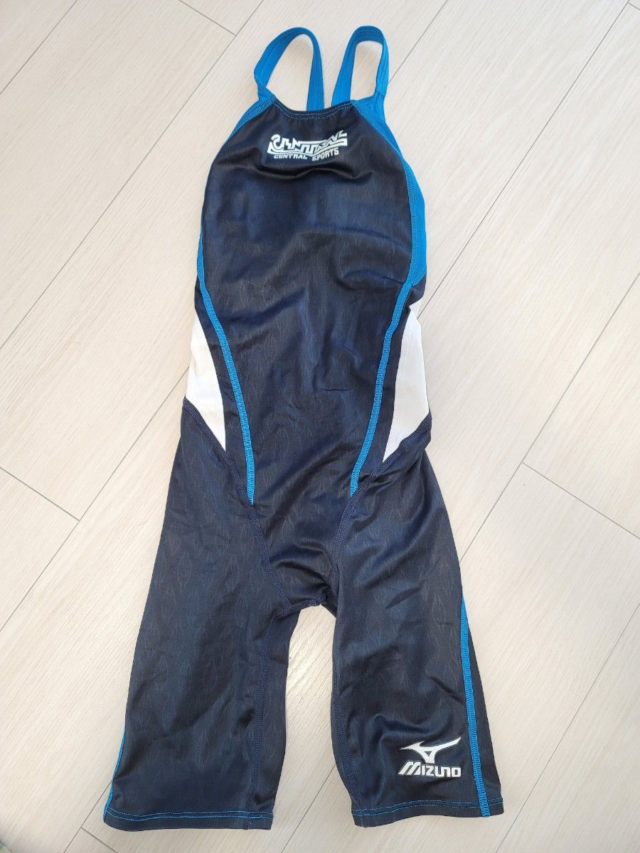 美品 ミズノ セントラルスポーツ 競泳水着 サイズM｜Yahoo!フリマ（旧