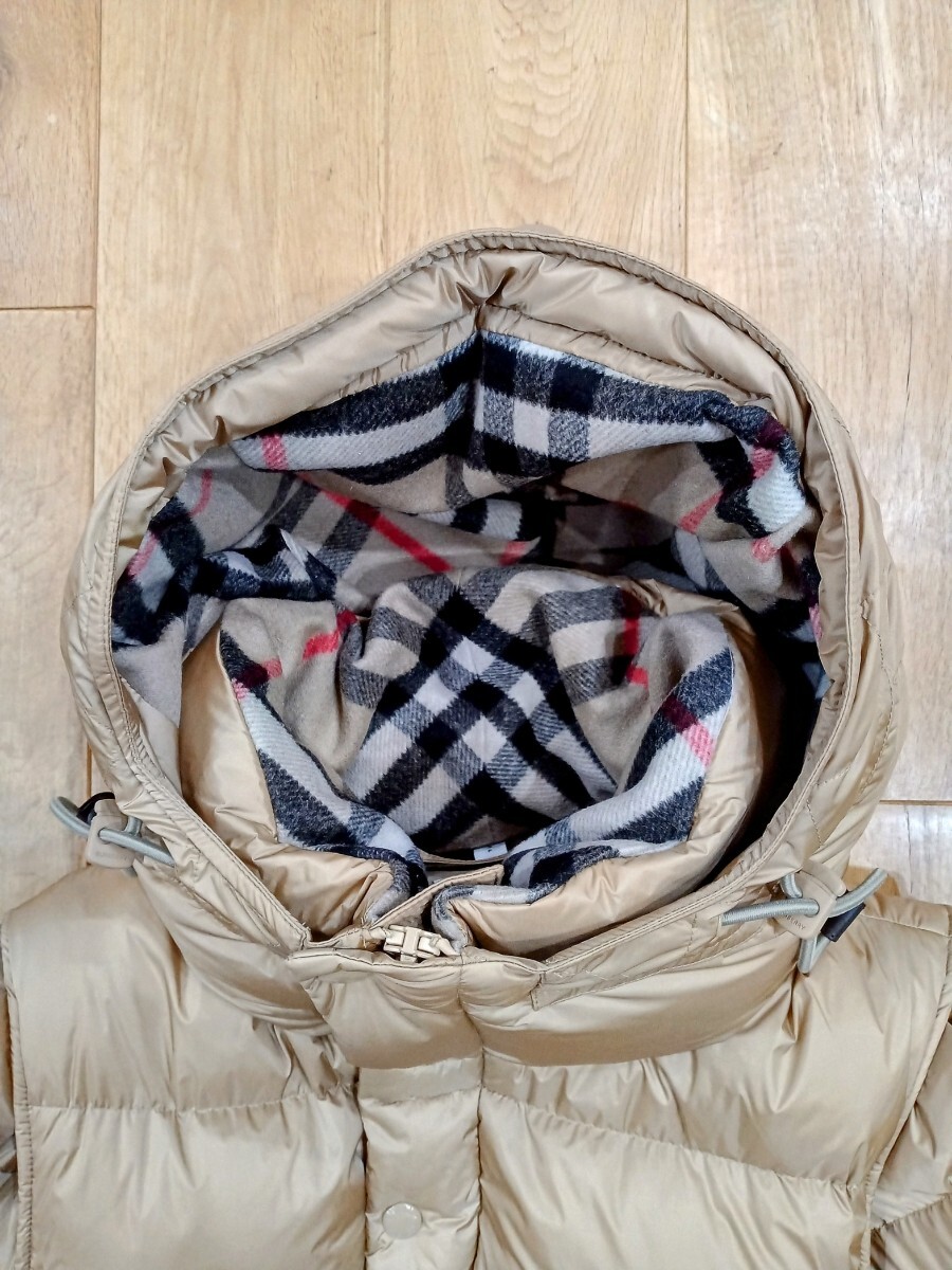 新品未使用 バーバリー ダウンジャケット サイズS BURBERRY 定価260