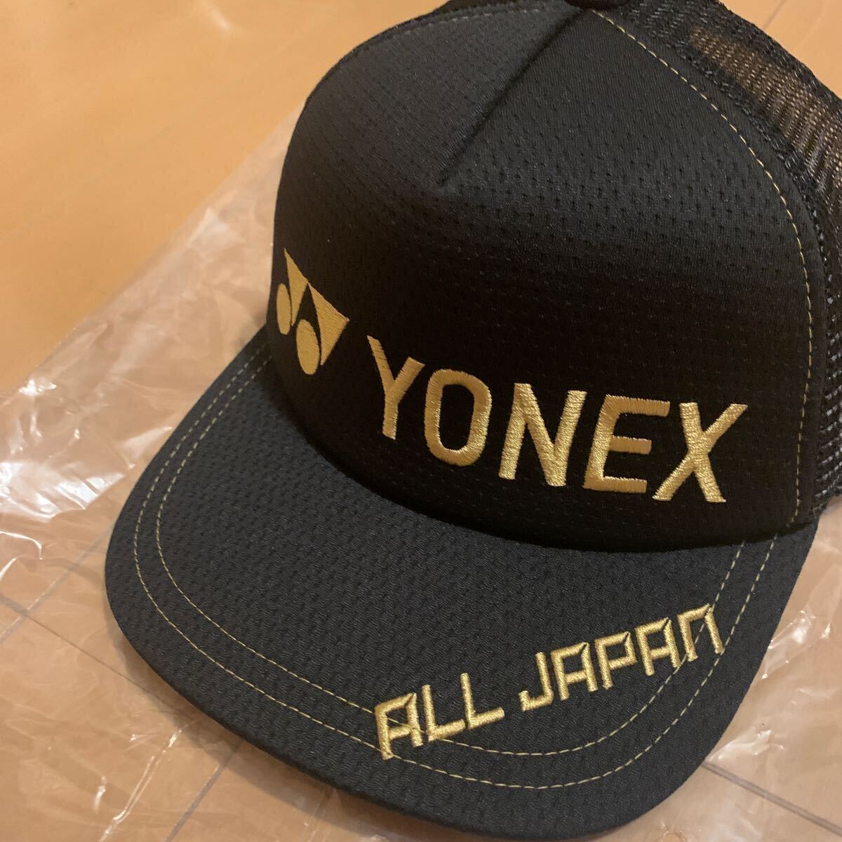 新品】 送料無料ALLJAPAN限定 黒ブラックゴールド帽子ユニメッシュ