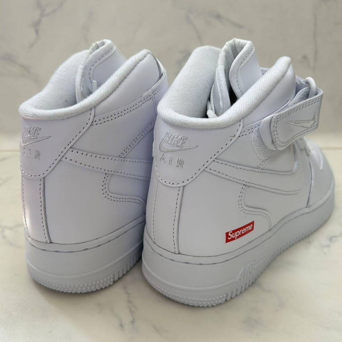 送料無料 26CM Supreme Nike Air Force 1 Mid WHITE シュプリーム