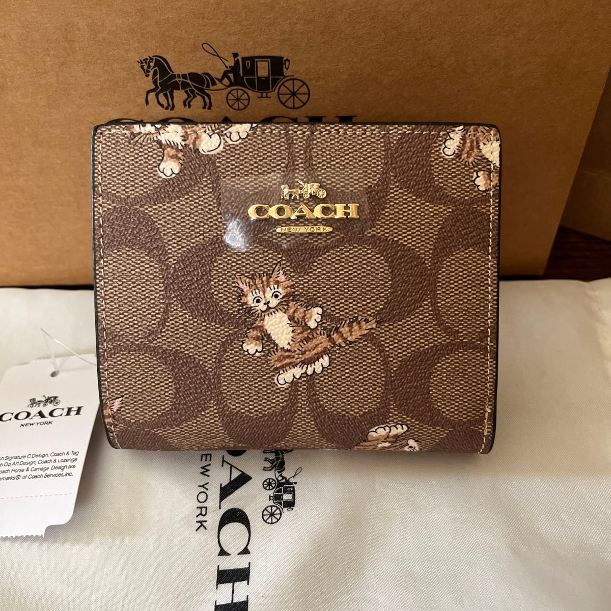 コーチcoach二つ折り財布ミニ猫｜Yahoo!フリマ（旧PayPayフリマ）