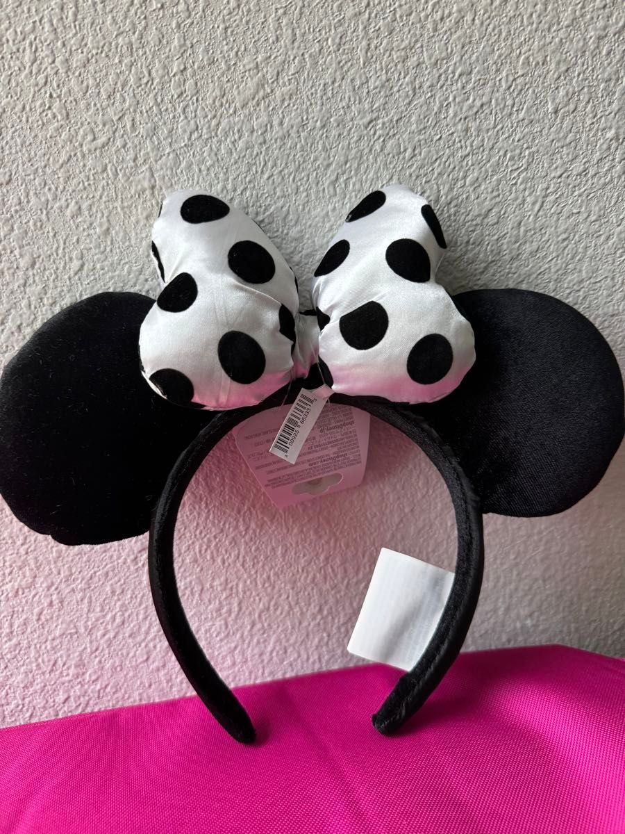 新品タグ付き 海外ディズニー カチューシャ モノクロ ミニーマウス