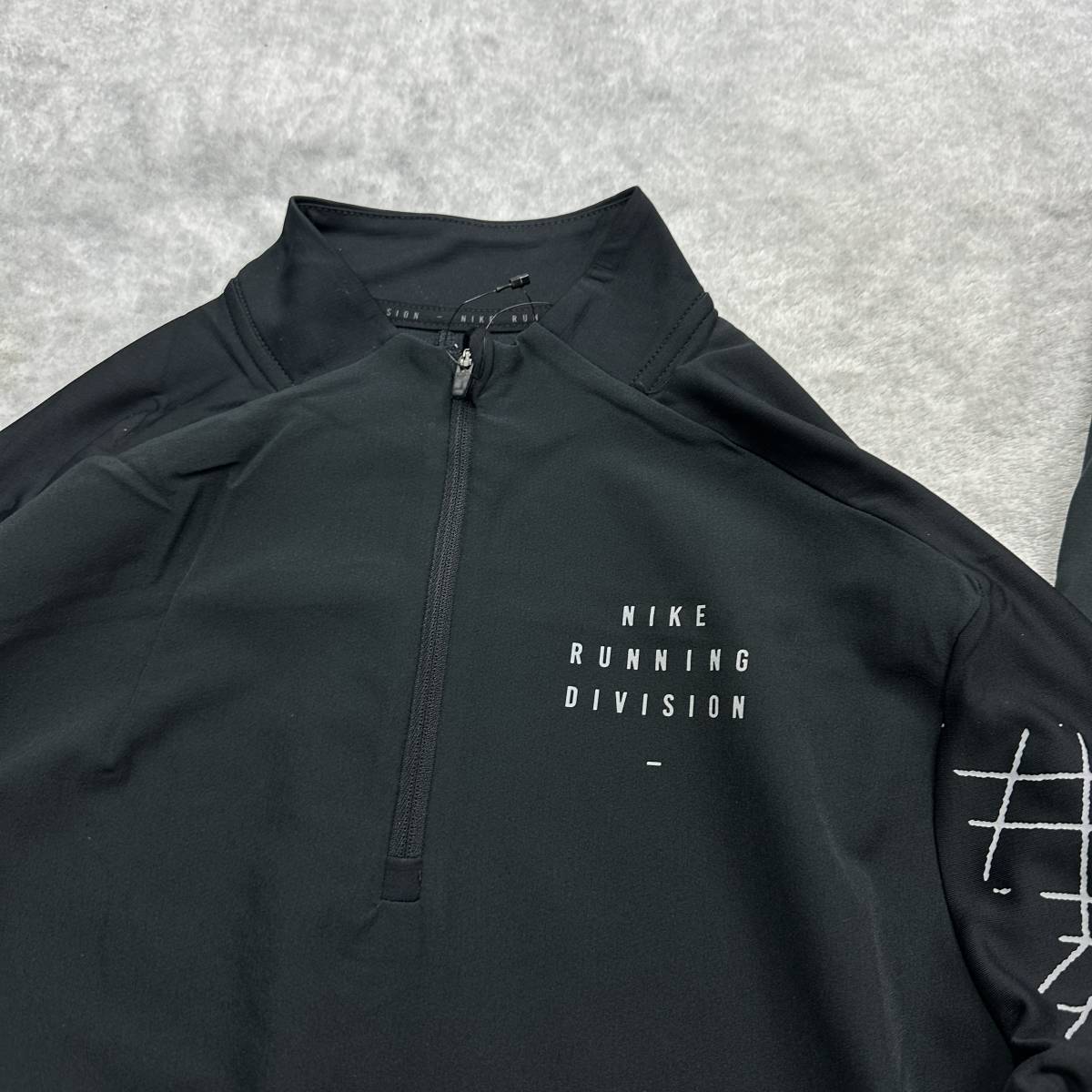 新品未使用 NIKE Mサイズ ナイキ ランディビジョン ランニング