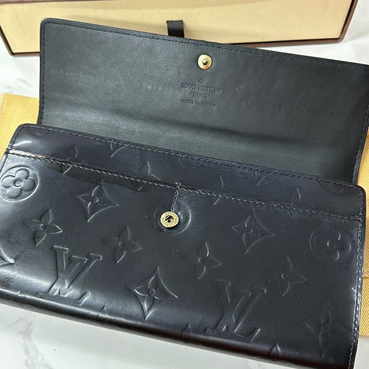 ルイヴィトン LOUIS VUITTON ヴェルニ ポルトフォイユ サラ 財布 長