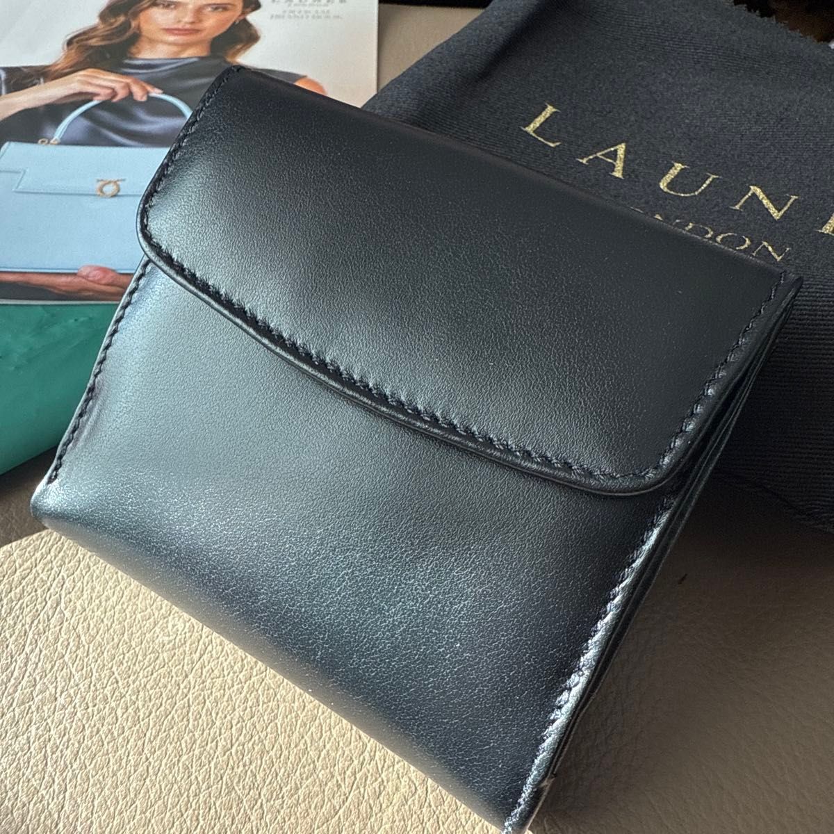 新品 LAUNER LONDON ロウナー 二つ折り財布 サイフ 英国王室御用達 黒