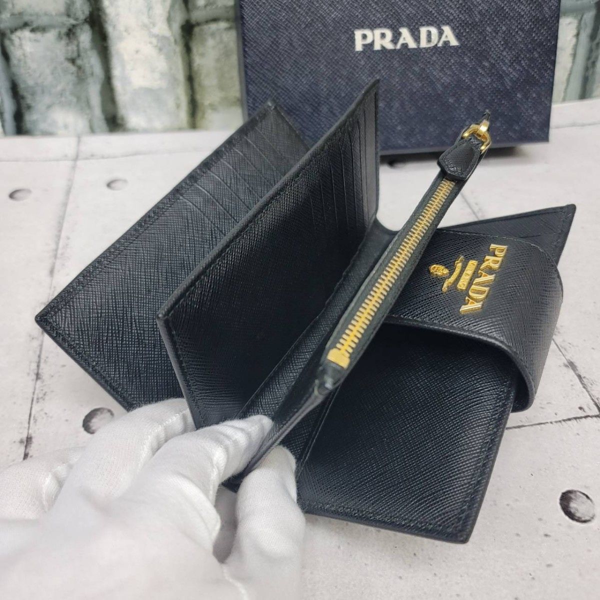 希少 正規品 PRADA サフィアーノ 1ML005 ブラック 黒 プラダ財布