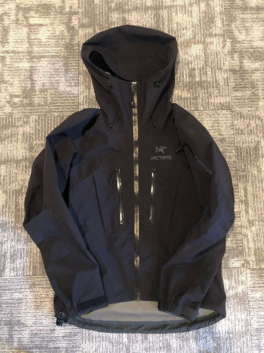 XSサイズ カナダ製 ブラック アークテリクス ARC'TERYX アルファSV