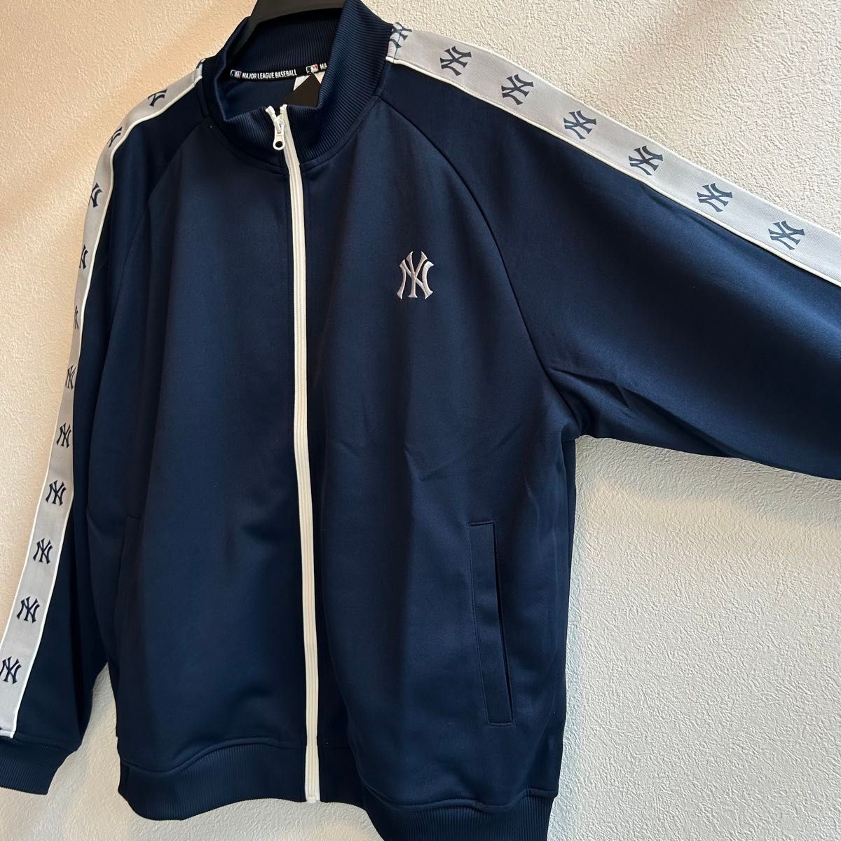 希少【LL】MLB ニューヨーク・ヤンキース トラックジャケット&パンツ