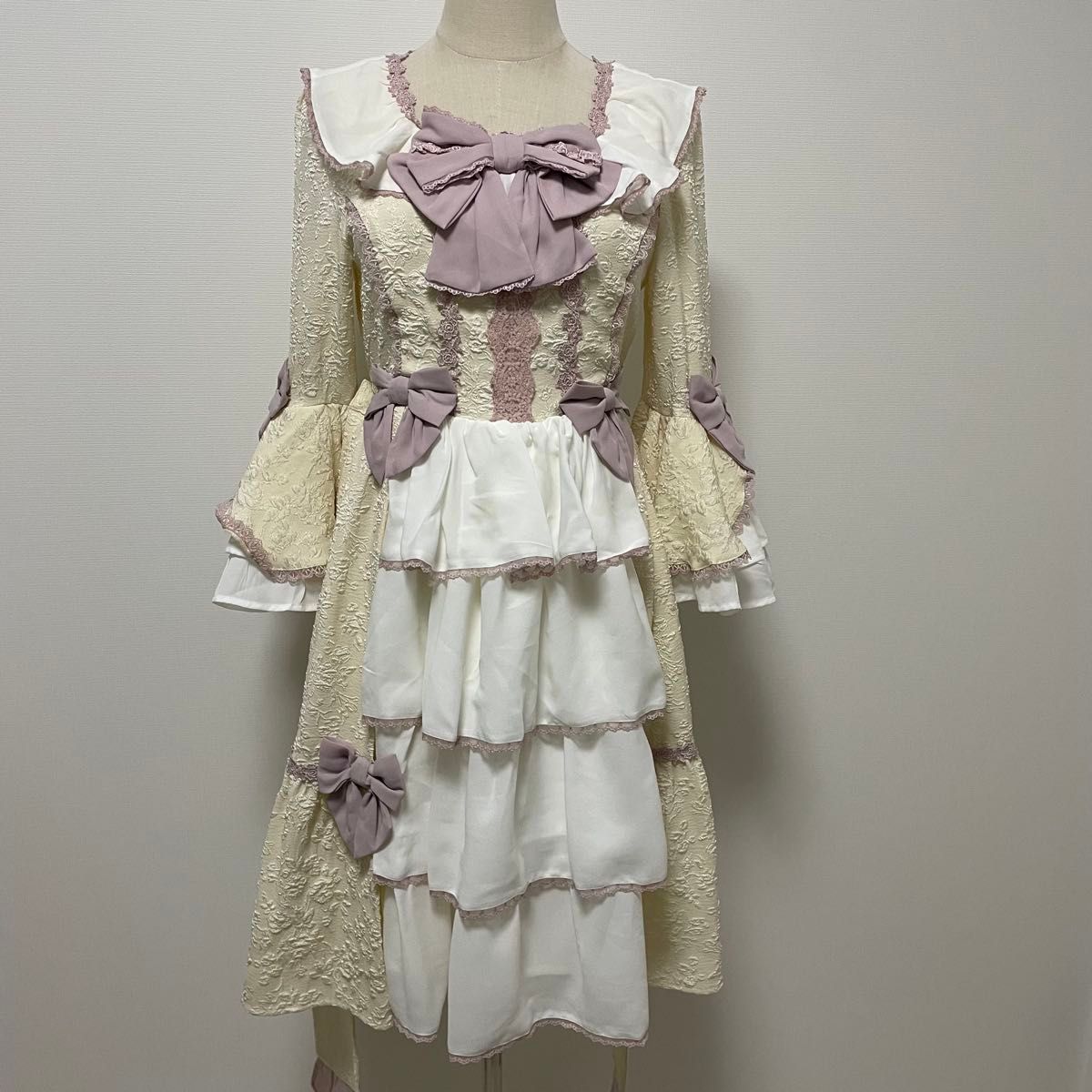 axes femme kawaii メアリー姫袖ドレス 新品未使用タグ付き 生成り