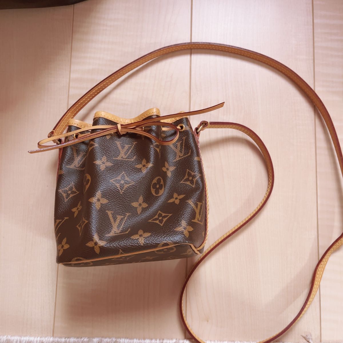 LOUIS VUITTON ルイヴィトン ノエ 巾着バッグ ミニショルダーバッグ