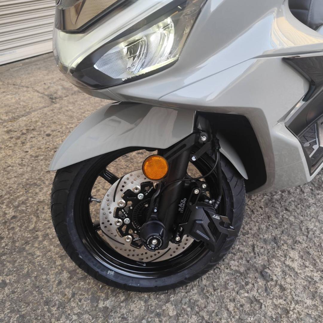 2021年PCX(JK05/KF47)ブラックダイヤモンド・スリットローターディスク