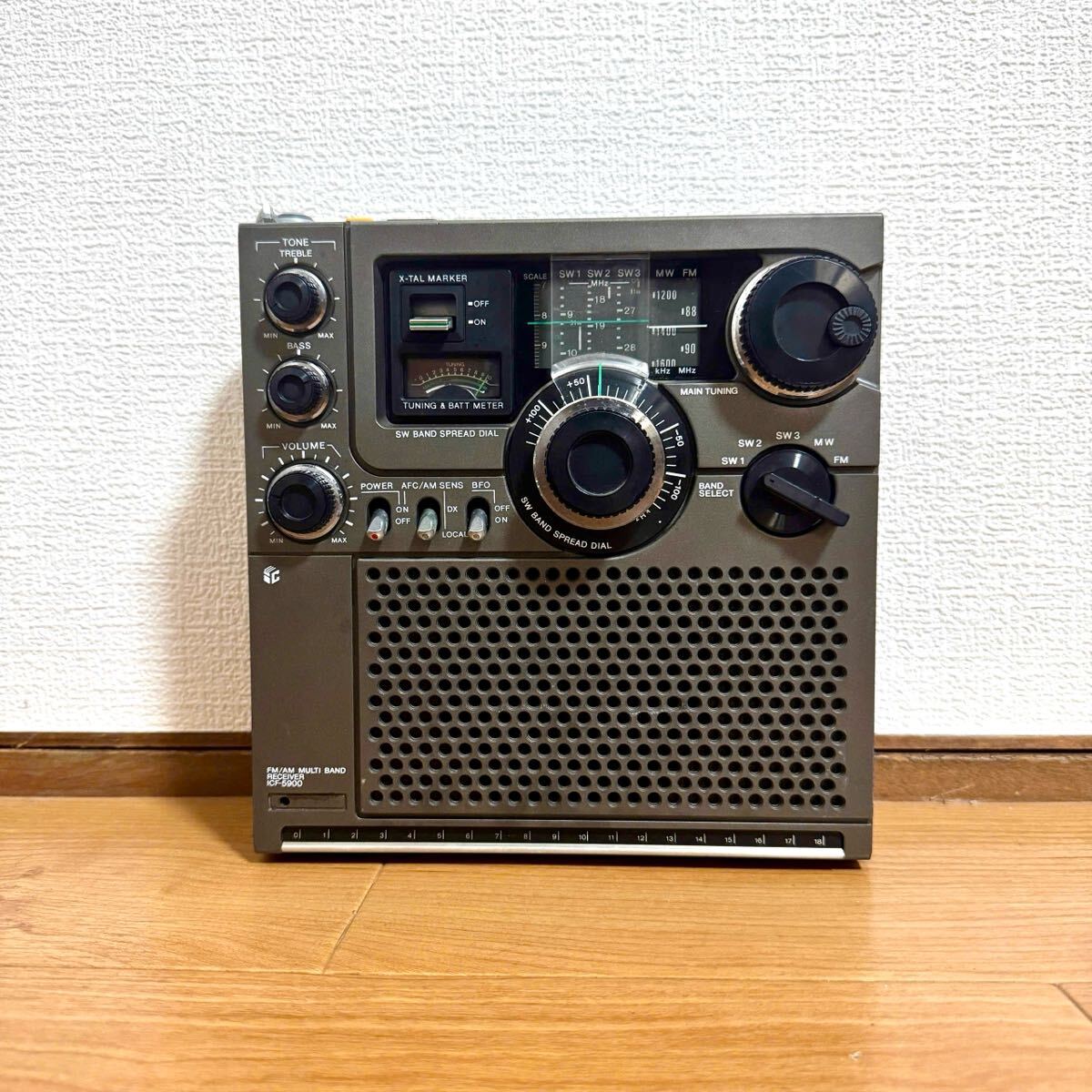 Yahoo!オークション - SONY ICF-5900 スカイセンサー ラジオ(美品)