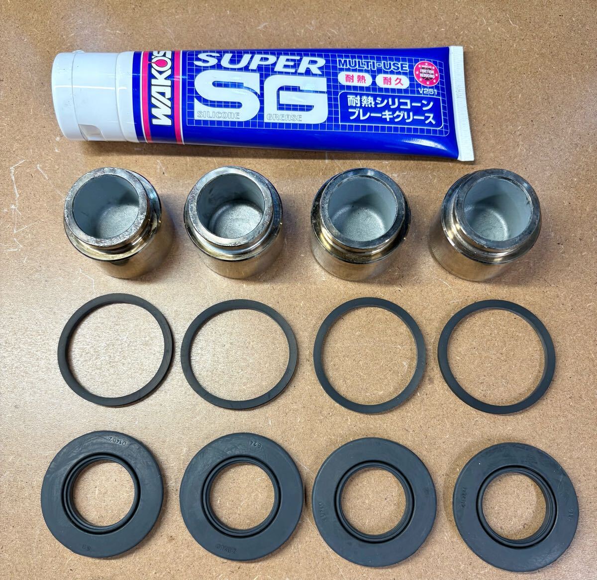 オーバーホール品 美品 BNR32 HCR32 ECR33 ER34 スカイライン リア