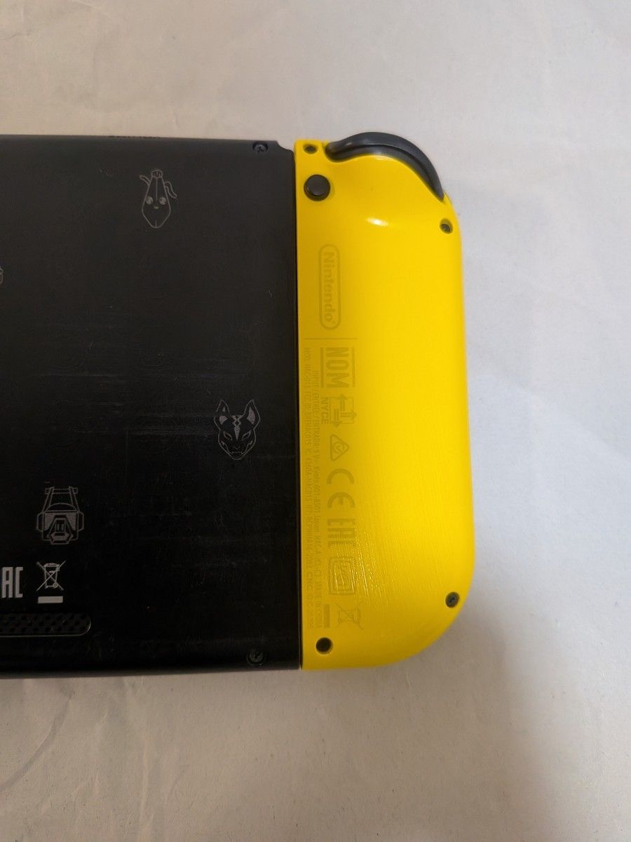 Nintendo Switch 本体 フォートナイトSpecialセット 中古品 特典コード