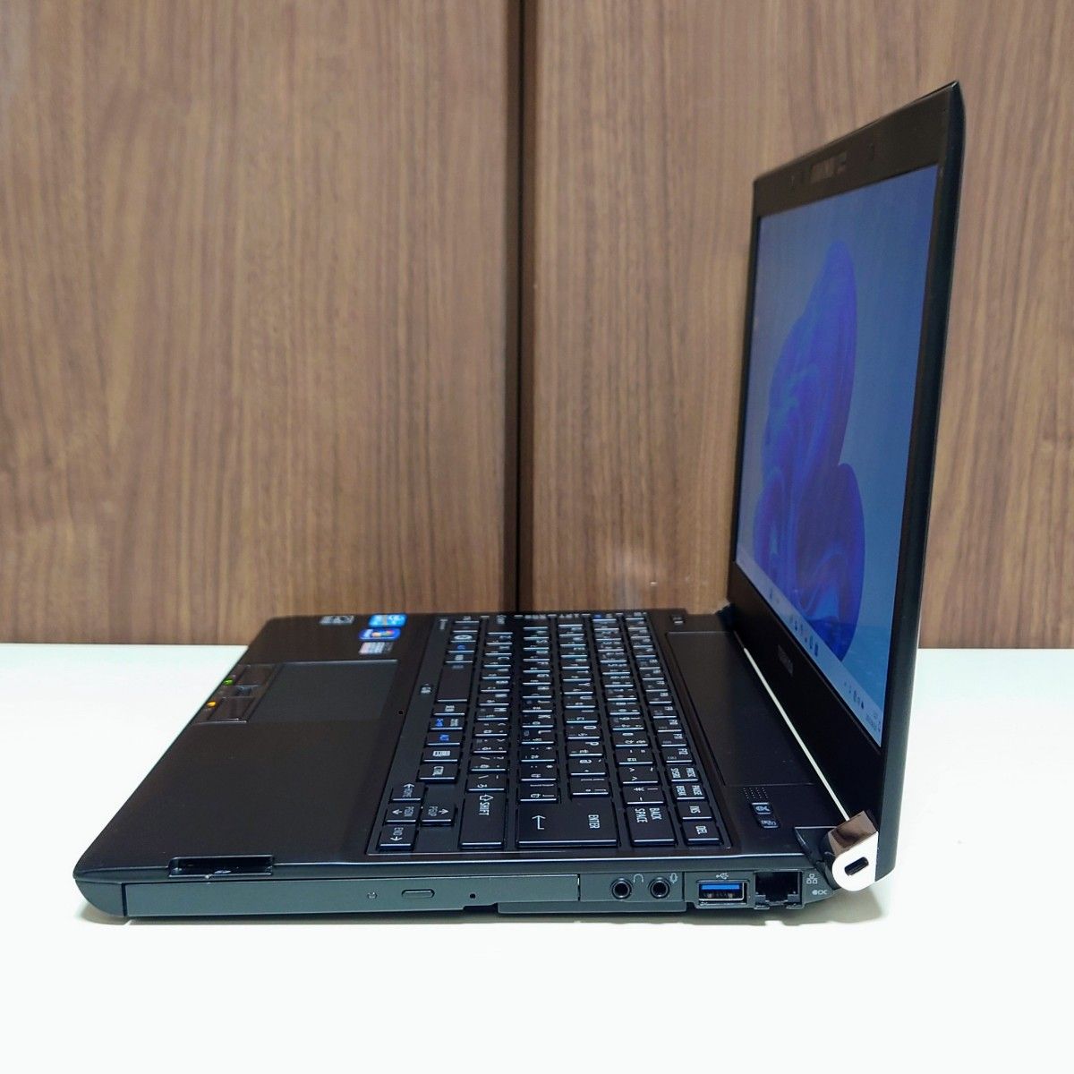 TOSHIBA dynabook Corei7 メモリ8GB SSD128GB Windows11 DVD