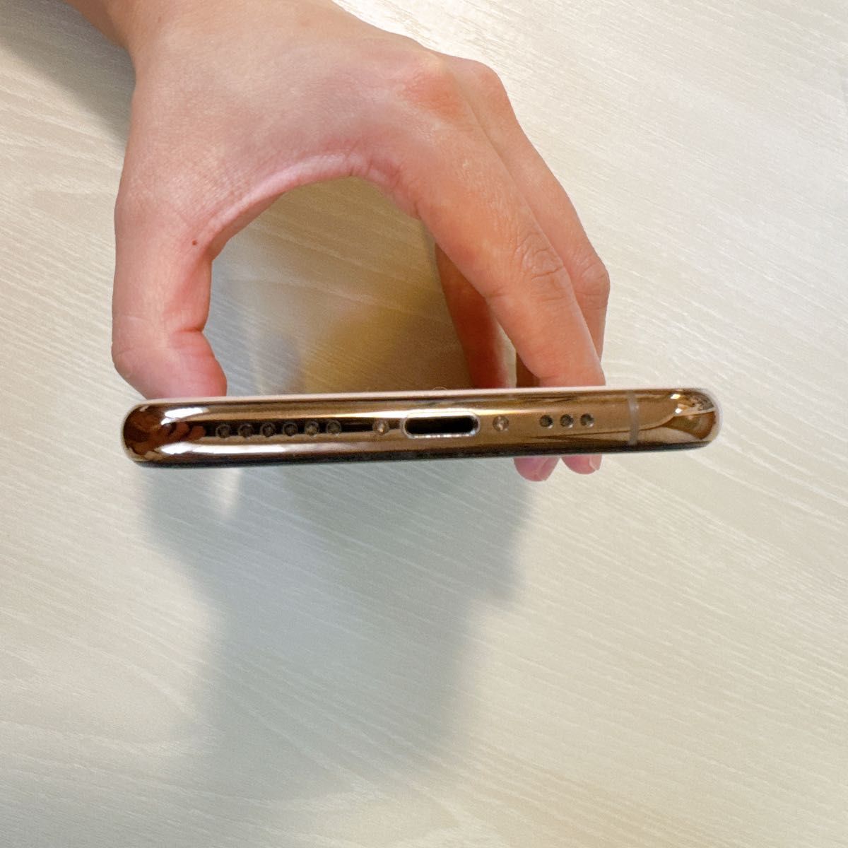 美品】Apple iPhone XS 256G ゴールド 本体｜Yahoo!フリマ（旧PayPay
