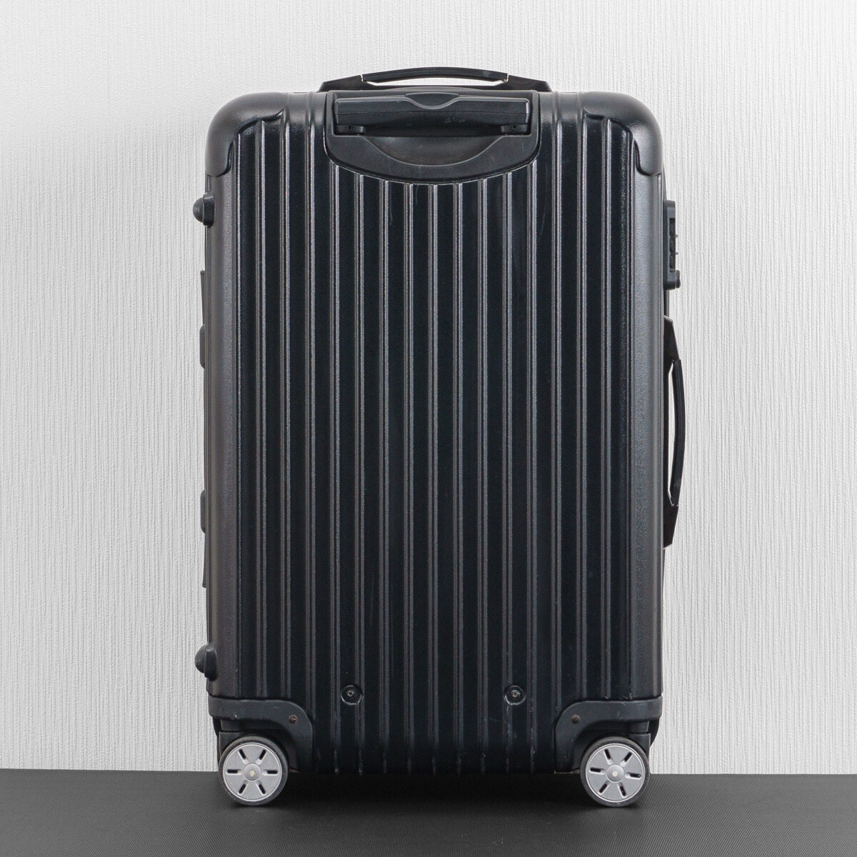 RIMOWA リモワ SALSA サルサ 63L 4輪 TSAロック チェックインM マット