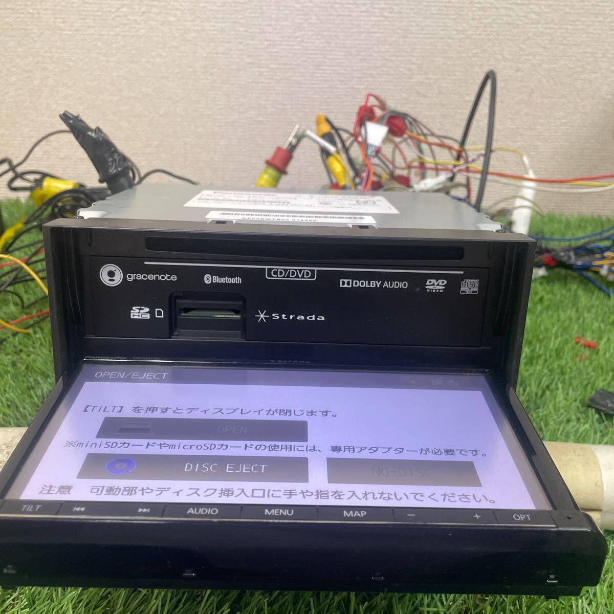Panasonic strada パナソニック ストラーダ CN-RE03D メモリーナビ