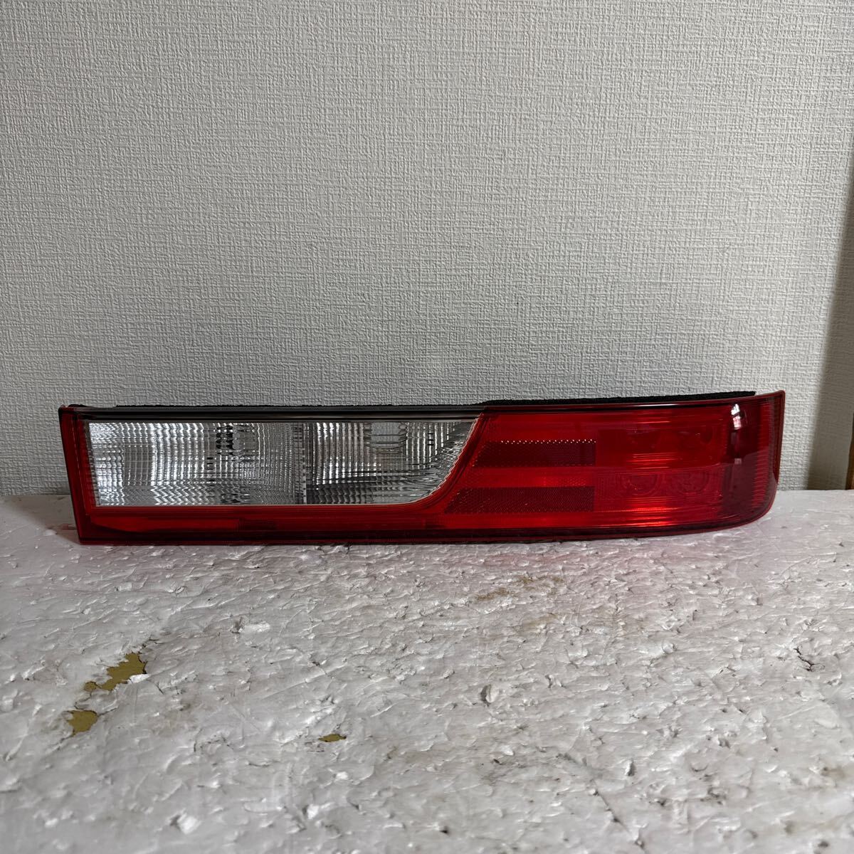 スズキ エブリィワゴン DA17W 純正 テールランプ/テールライト LED