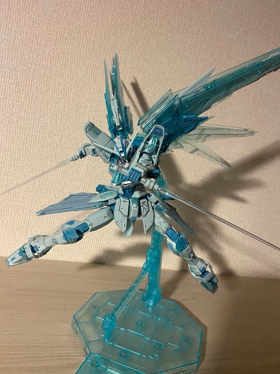 組立済みジャンク品】MG フリーダムガンダム Ver 2 0 クロス