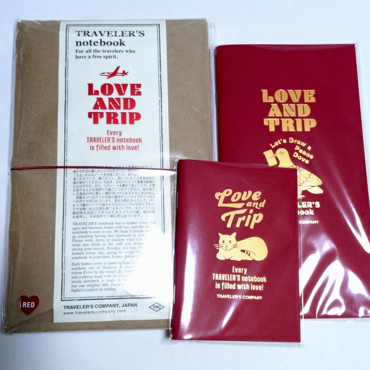 新品 トラベラーズノート レギュラーサイズ レッド LOVE AND TRIP