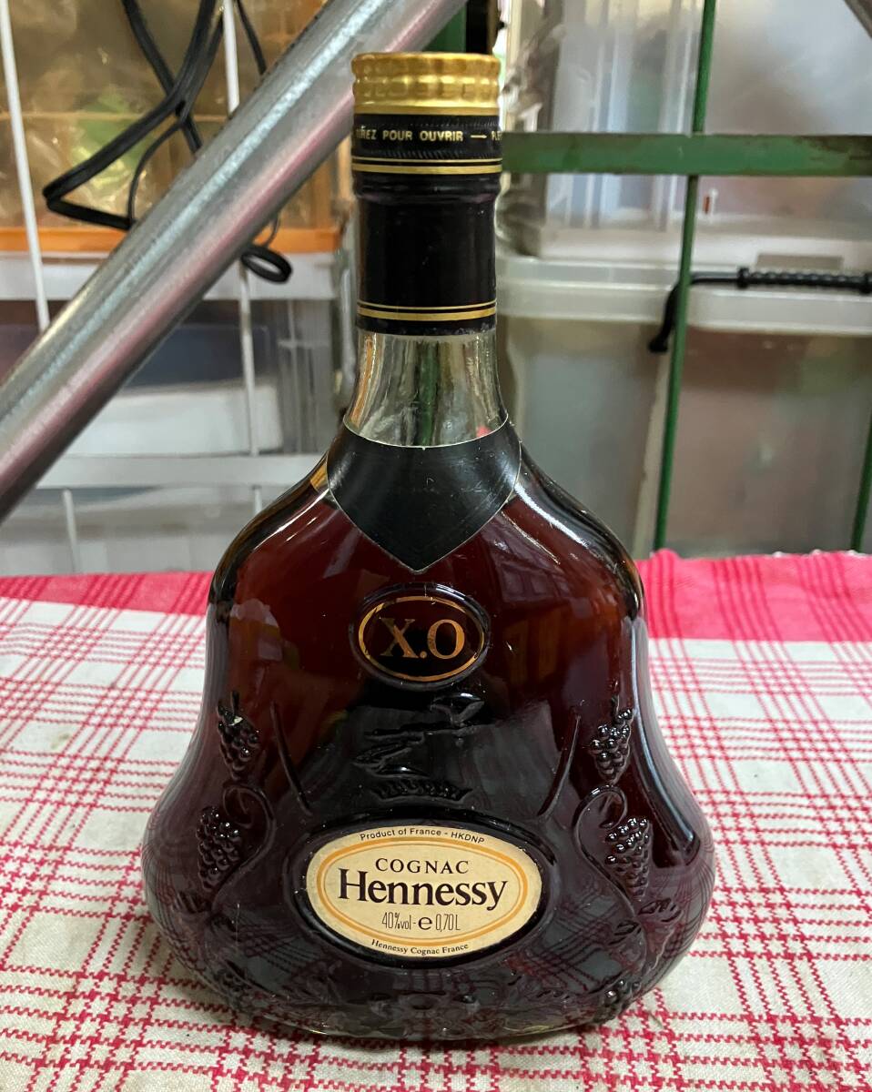 ヘネシー XO Hennessy 金キャップ クリアボトル 未開栓700ml 未開栓
