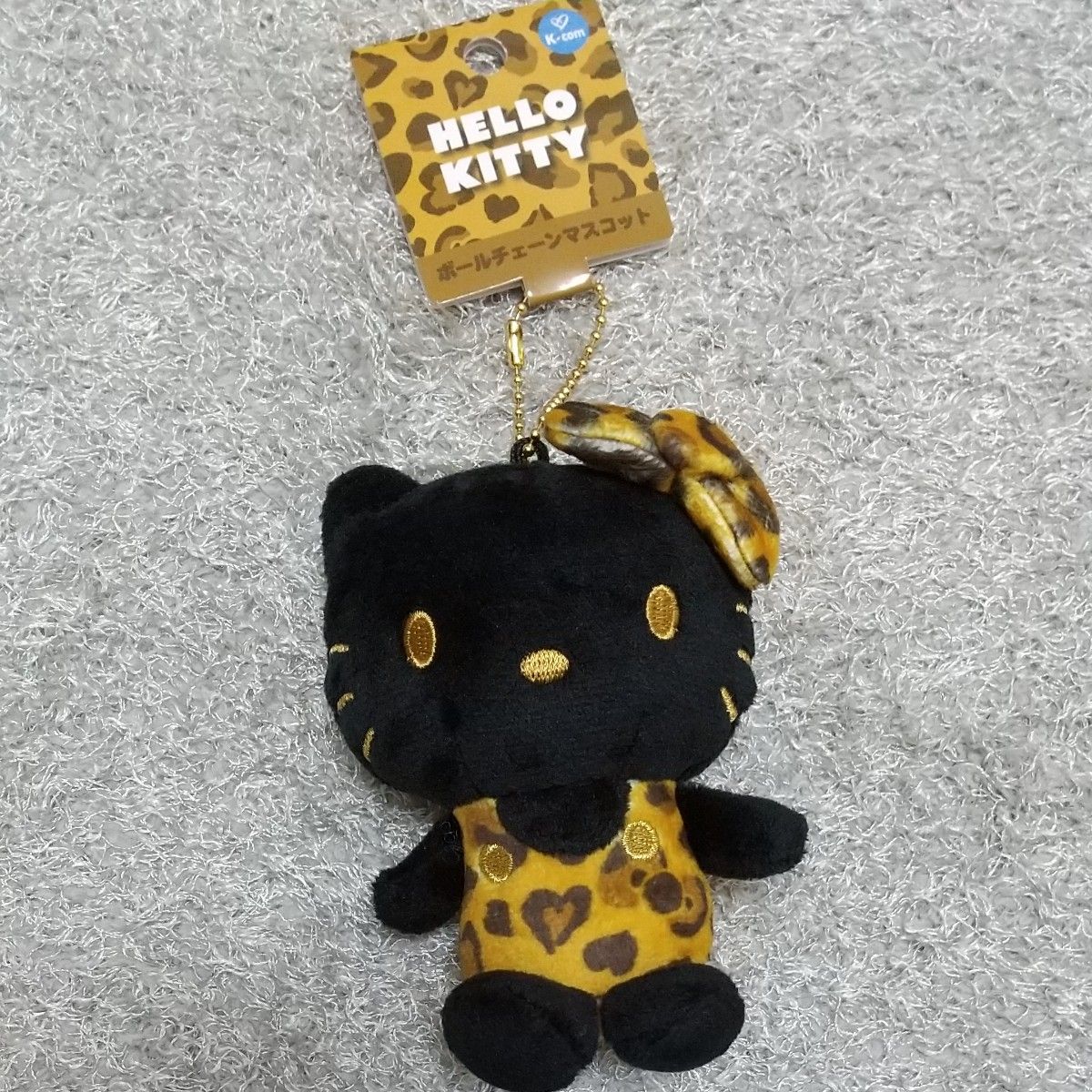 サンリオ ハローキティ 黒キティ レオパード柄リボン ぬいぐるみ