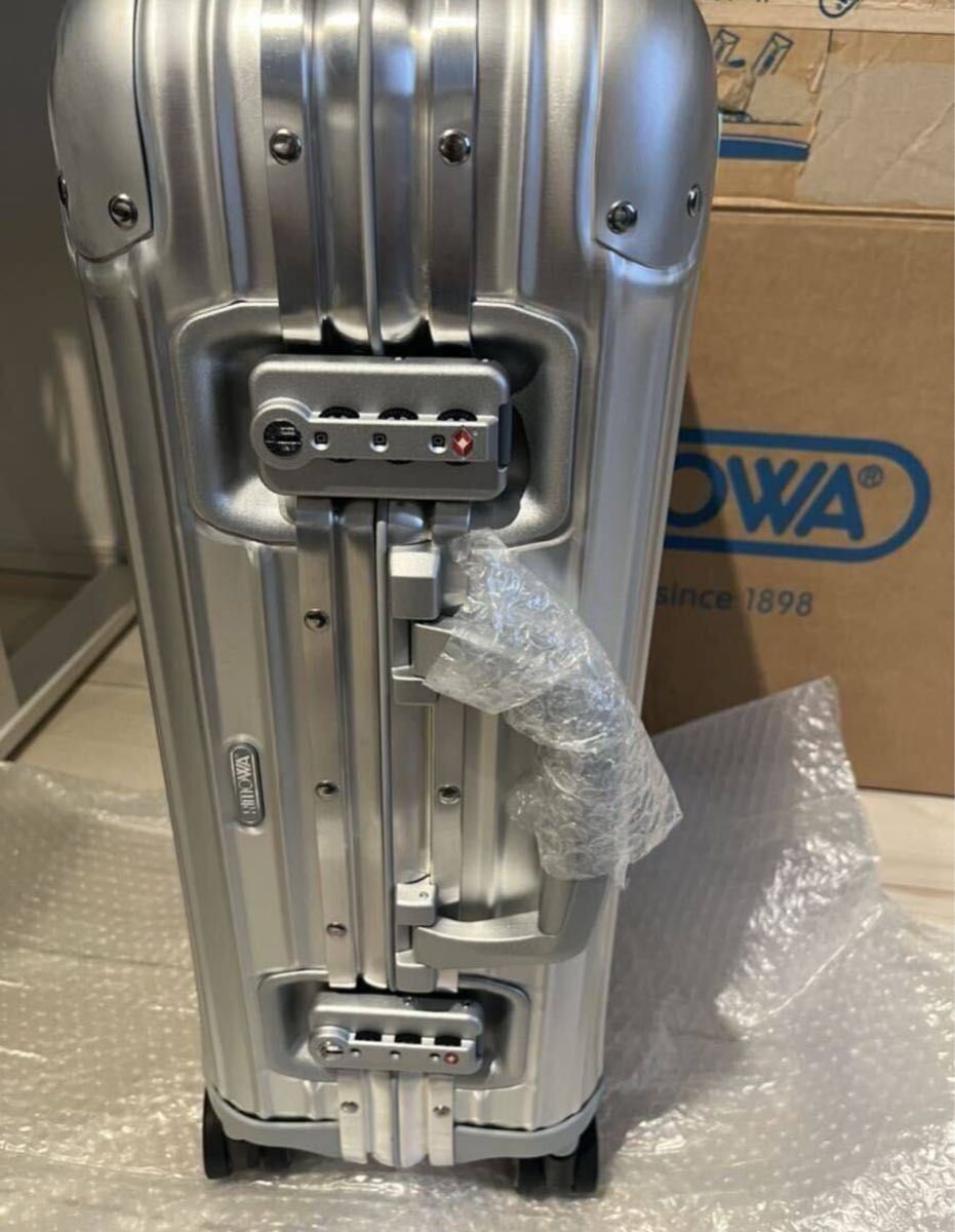 RIMOWA リモワ トパーズ 32L 4輪 旧ロゴ スーツケース キャリーケース