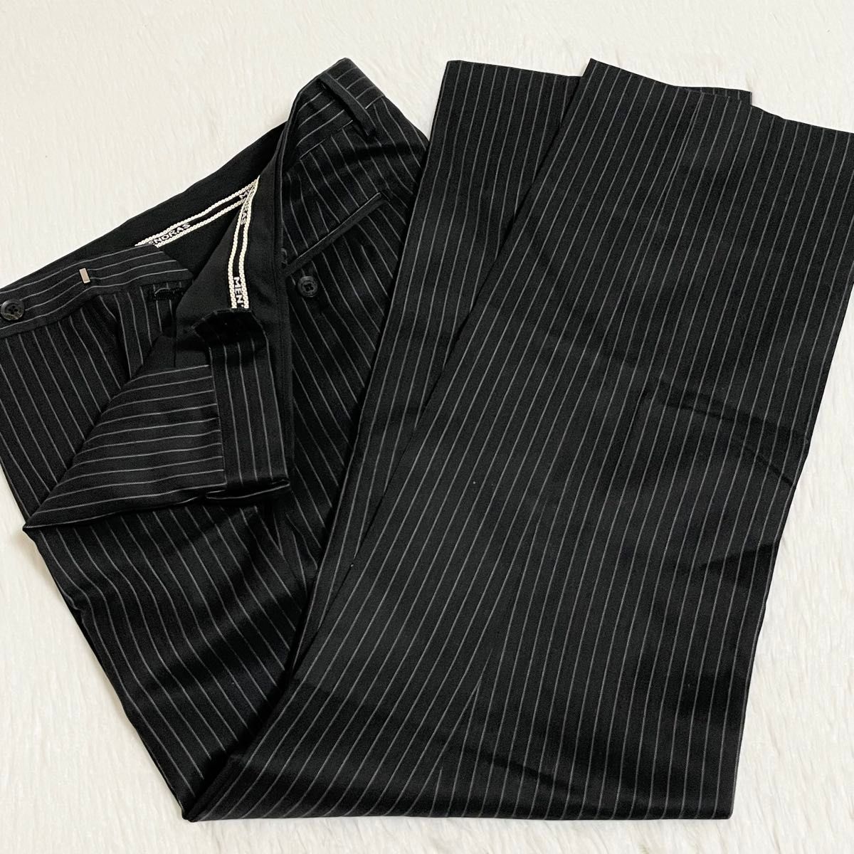 極美品】メンズティノラス セットアップ スリーピース スーツ MEN'S