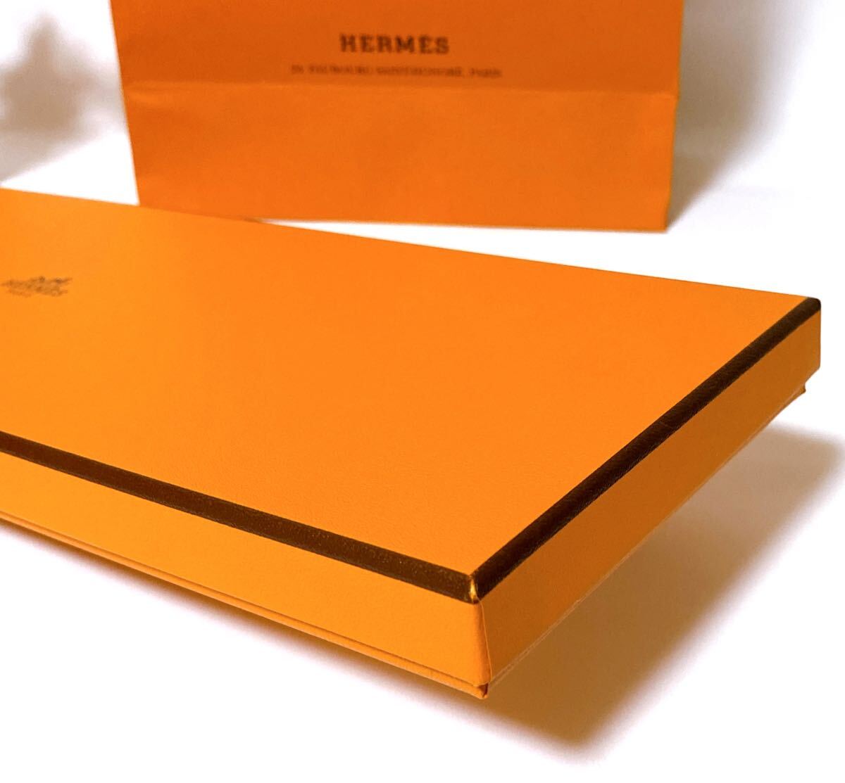 エルメス「HERMES」ショッパー・ネクタイ用空箱・メッセージカード