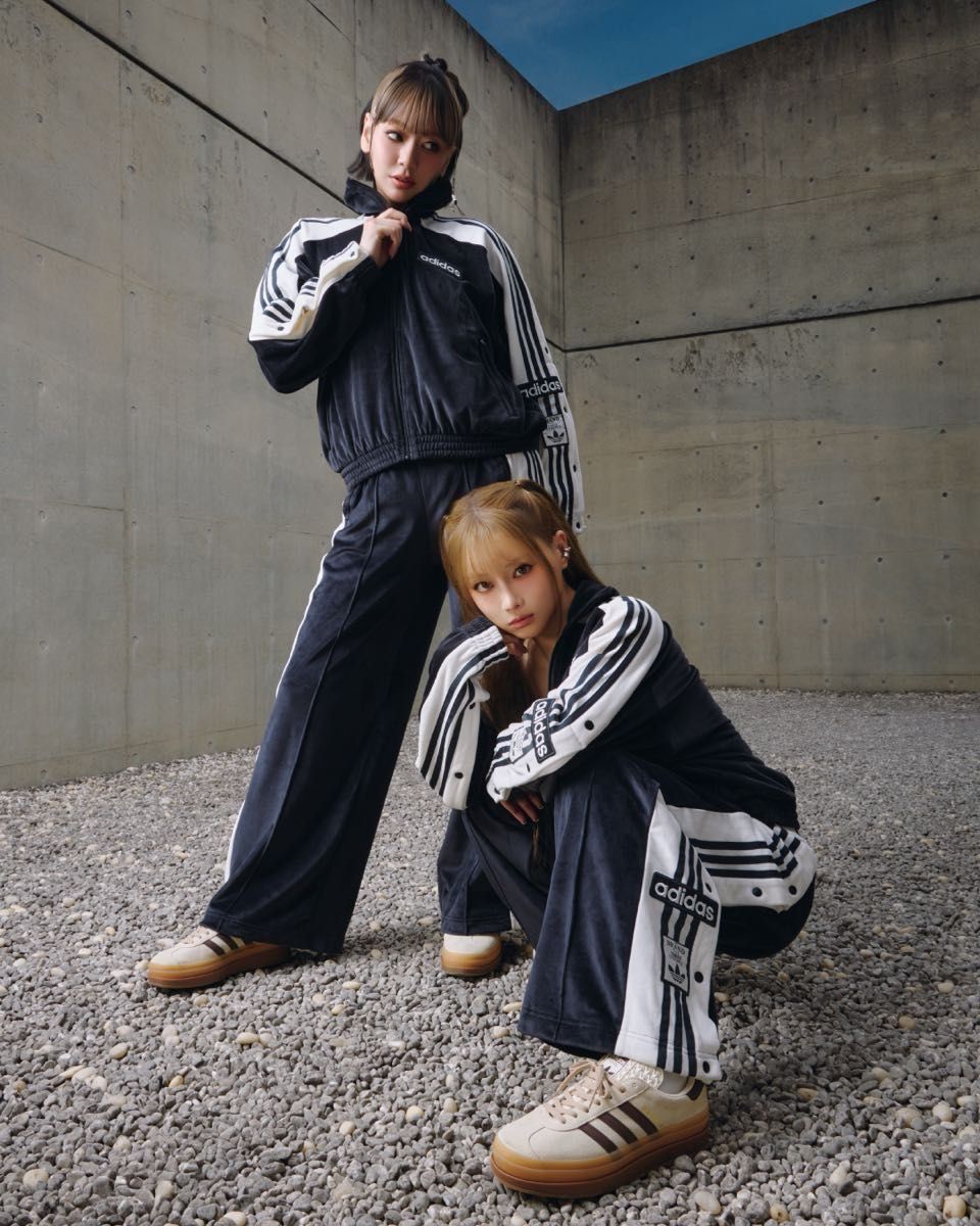 新品未使用 M adidas W ADIBREAK VELOUR TP 重盛さと美 磯部希帆 y2k