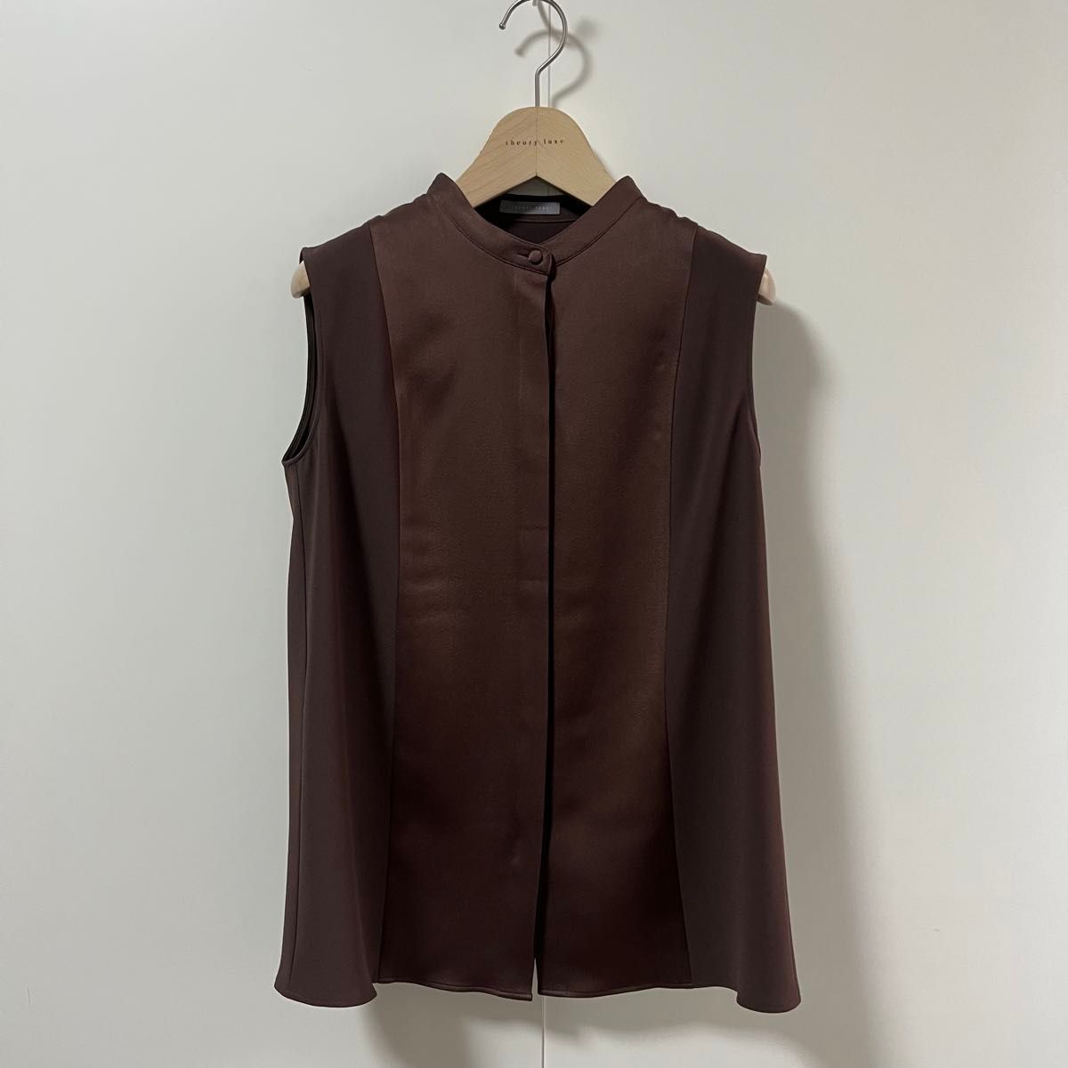 theory luxe 25AW 新色 ウォッシャブル ノースリーブ ブラウス｜Yahoo