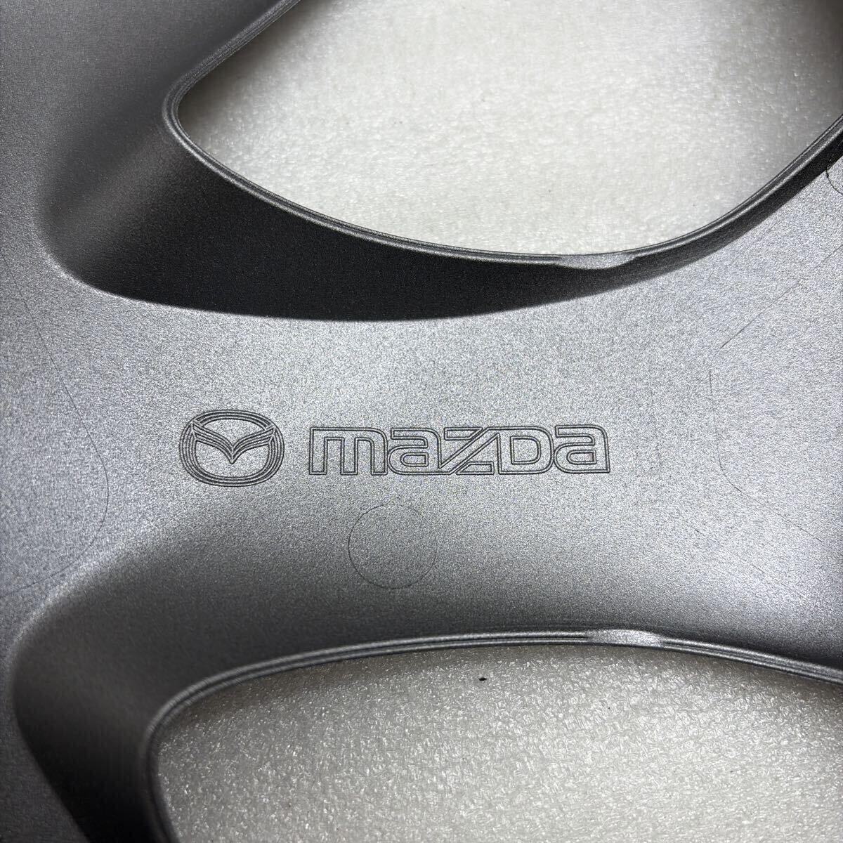 新車外し 極上美品 MAZDA マツダ純正 MAZDA3 マツダ3 16インチ 純正