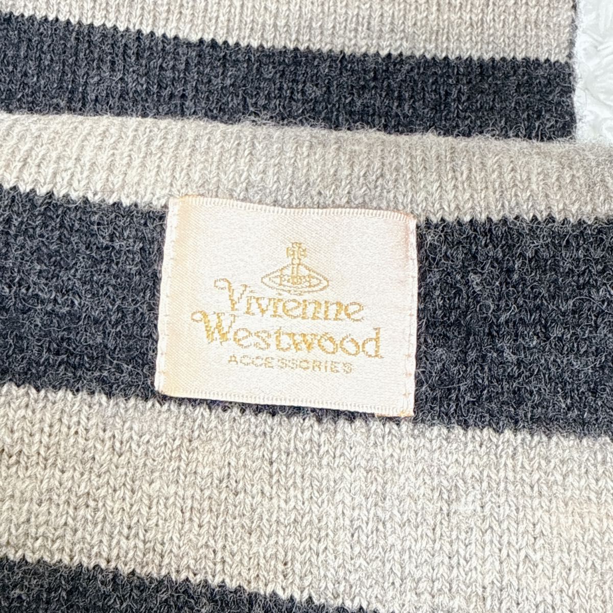 Vivienne Westwood ヴィヴィアン ウエストウッド マフラー ポンポン