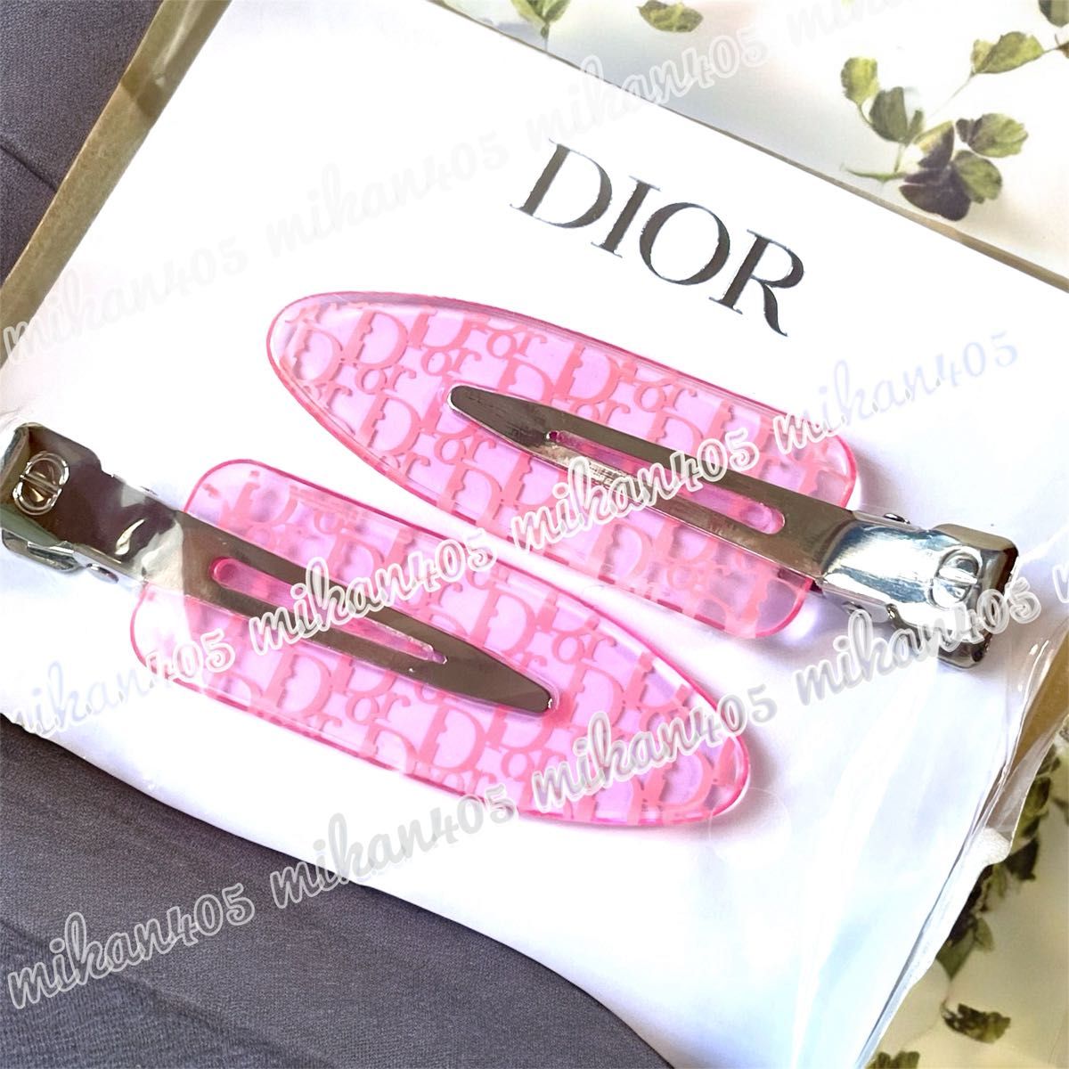 Dior ディオール ヘアクリップ ヘアピン ヘアアクセサリー 前髪